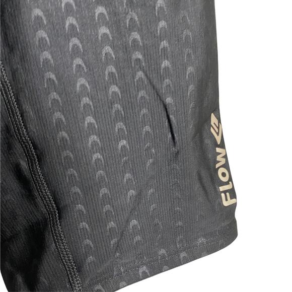 Flow Boy's Swim Gear Black Sportswear Elastic Waist Fitted Size 30 NWT - Picture 3 of 4